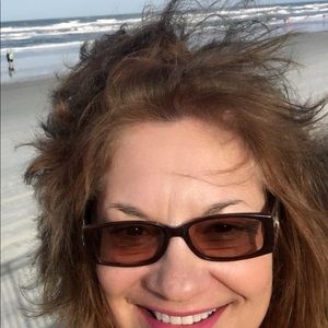 Meet your Posher, Cathy